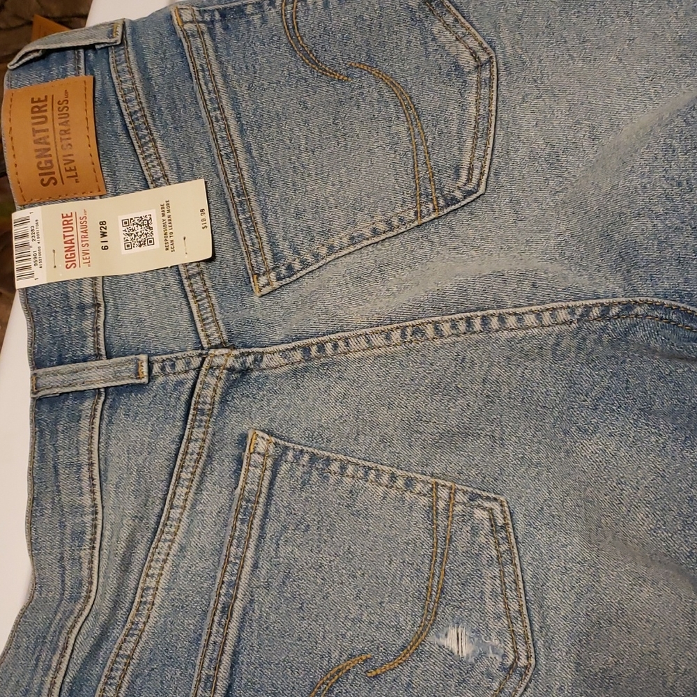 Levi Heritage High-Rise Shorts size 6 28W - Picture 3 of 9